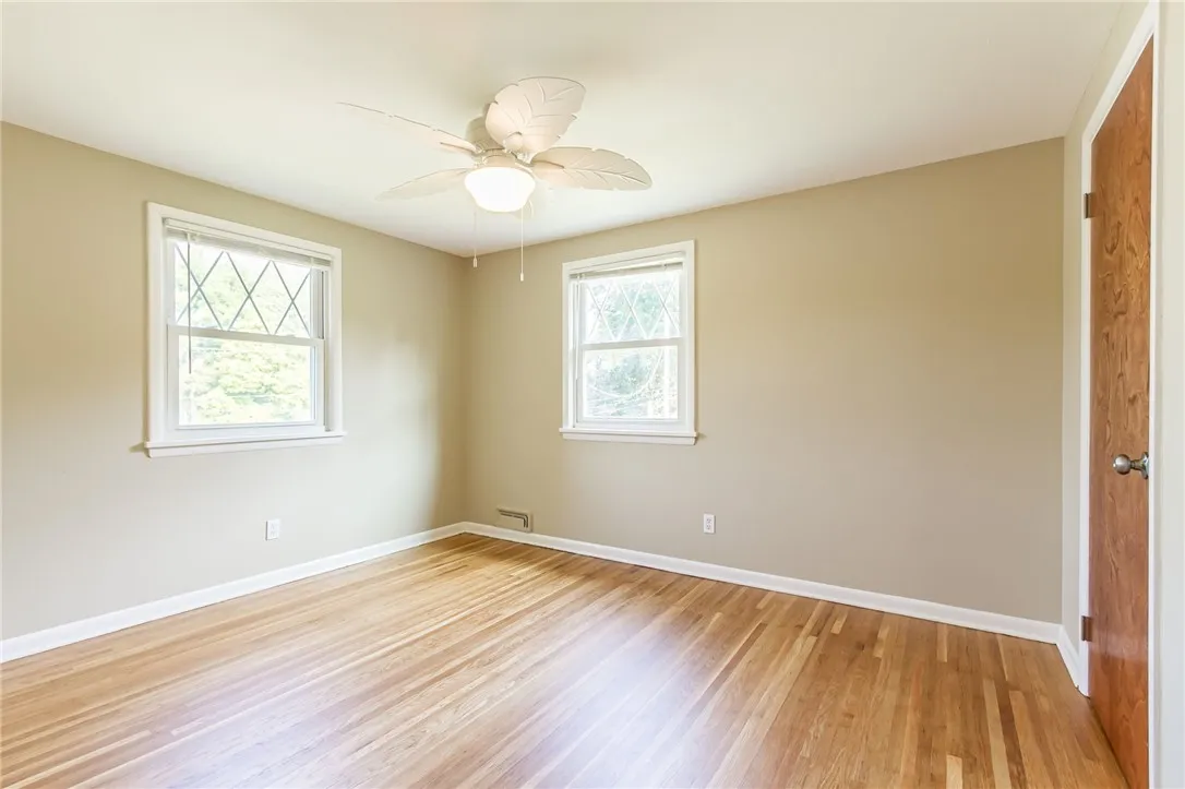 827 Harmon Road, Penfield, New York 14526, Penfield, New York 14526, 4 Bedrooms Bedrooms, ,2 BathroomsBathrooms,Residential,For Sale,827 Harmon Road, Penfield, New York 14526,R1621494
