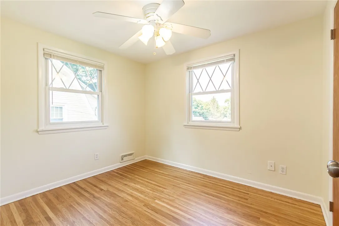 827 Harmon Road, Penfield, New York 14526, Penfield, New York 14526, 4 Bedrooms Bedrooms, ,2 BathroomsBathrooms,Residential,For Sale,827 Harmon Road, Penfield, New York 14526,R1621494