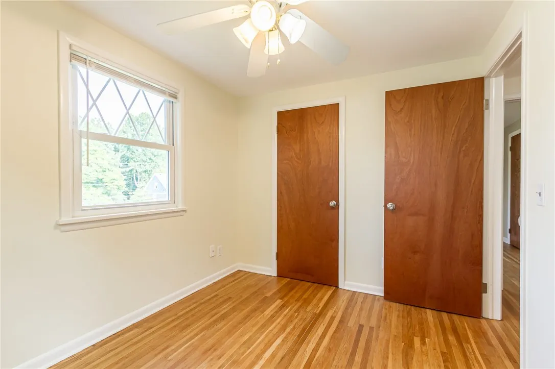 827 Harmon Road, Penfield, New York 14526, Penfield, New York 14526, 4 Bedrooms Bedrooms, ,2 BathroomsBathrooms,Residential,For Sale,827 Harmon Road, Penfield, New York 14526,R1621494
