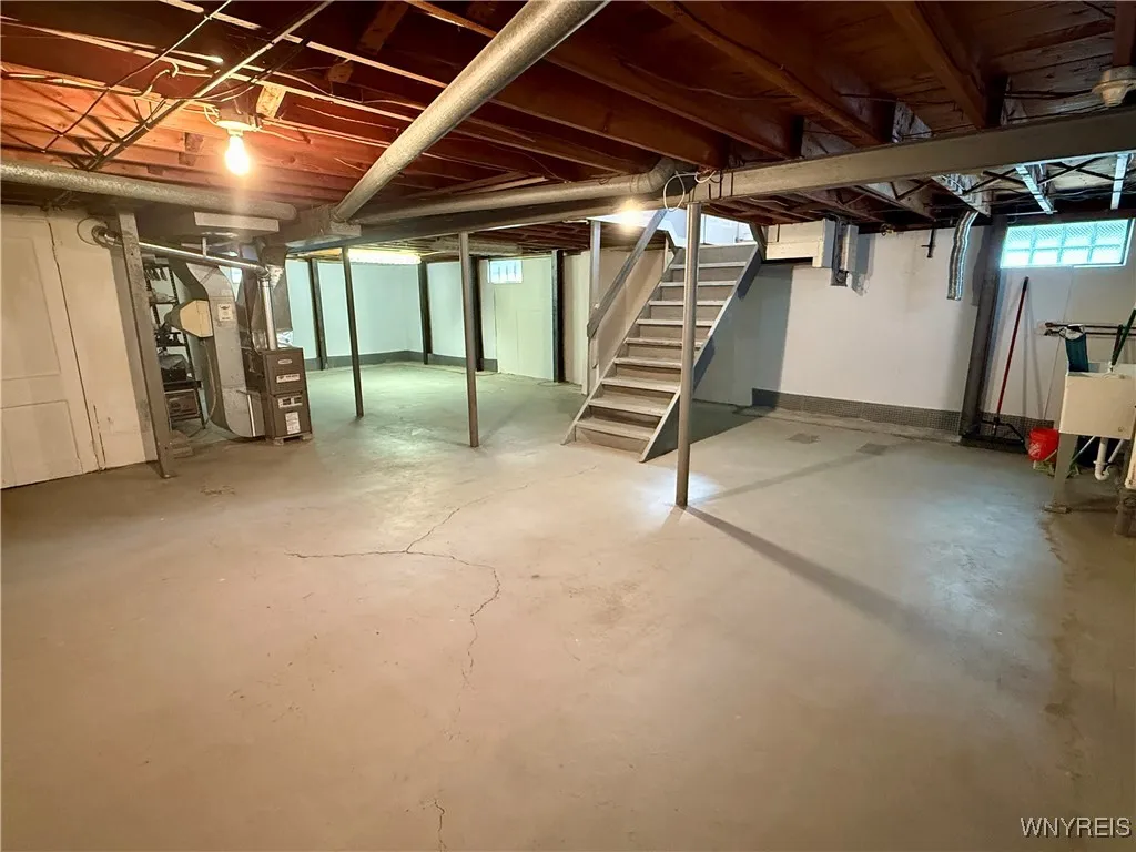 84 Rockland Road, Tonawanda, New York 14150, Tonawanda, New York 14150, 3 Bedrooms Bedrooms, 6 Rooms Rooms,1 BathroomBathrooms,Residential,For Sale,84 Rockland Road, Tonawanda, New York 14150,B1623222