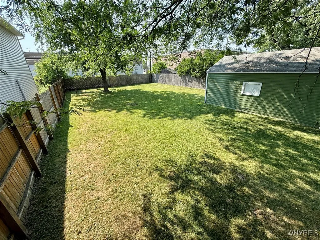 84 Rockland Road, Tonawanda, New York 14150, Tonawanda, New York 14150, 3 Bedrooms Bedrooms, 6 Rooms Rooms,1 BathroomBathrooms,Residential,For Sale,84 Rockland Road, Tonawanda, New York 14150,B1623222
