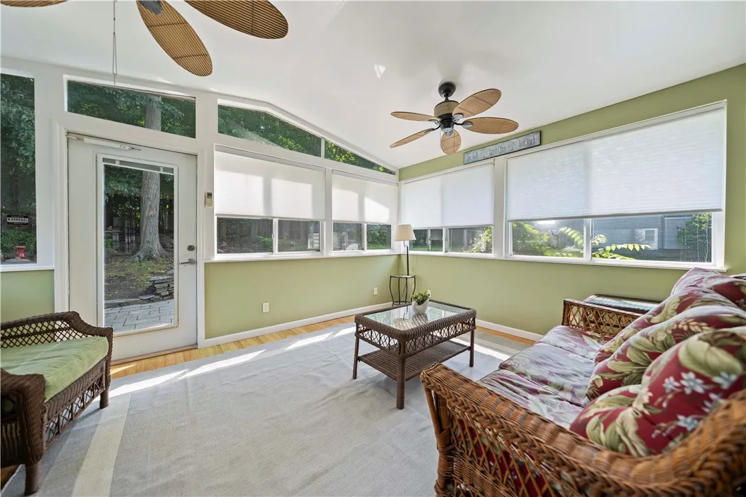 22 Jewelberry Dr, Penfield, New York 14580, Penfield, New York 14580, 3 Bedrooms Bedrooms, 9 Rooms Rooms,2 BathroomsBathrooms,Residential,For Sale,22 Jewelberry Dr, Penfield, New York 14580,R1622081