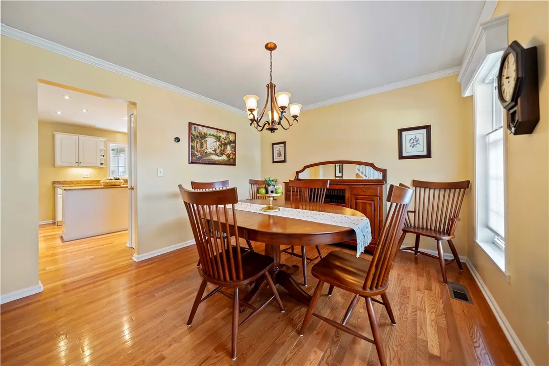 22 Jewelberry Dr, Penfield, New York 14580, Penfield, New York 14580, 3 Bedrooms Bedrooms, 9 Rooms Rooms,2 BathroomsBathrooms,Residential,For Sale,22 Jewelberry Dr, Penfield, New York 14580,R1622081