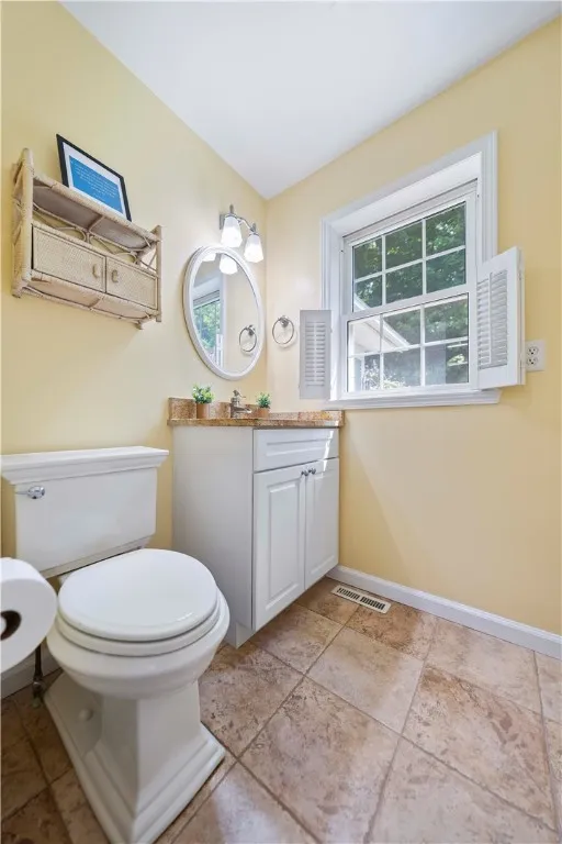 22 Jewelberry Dr, Penfield, New York 14580, Penfield, New York 14580, 3 Bedrooms Bedrooms, 9 Rooms Rooms,2 BathroomsBathrooms,Residential,For Sale,22 Jewelberry Dr, Penfield, New York 14580,R1622081
