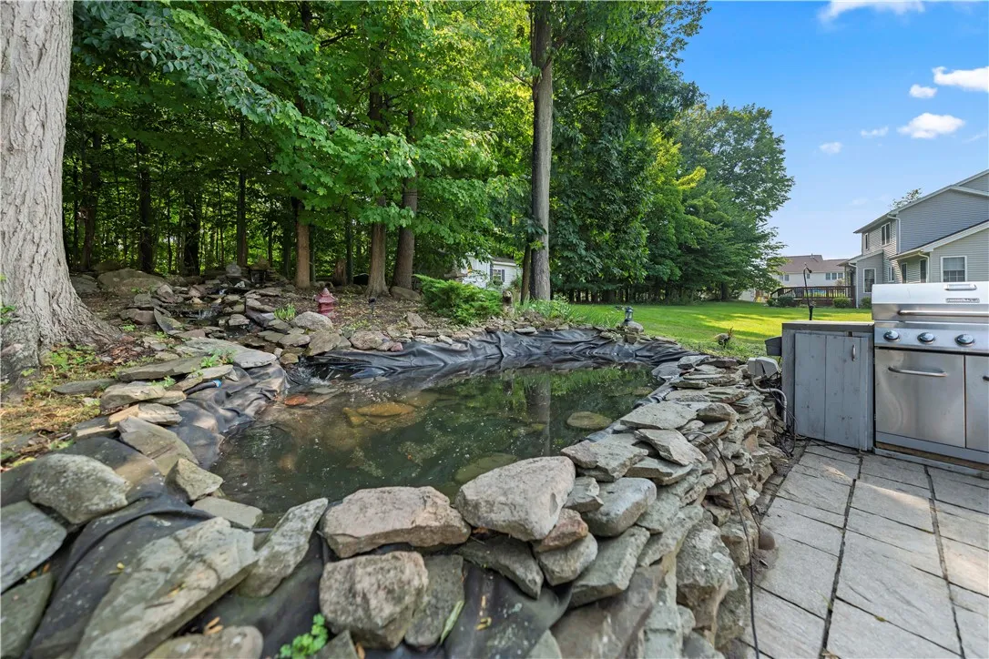 22 Jewelberry Dr, Penfield, New York 14580, Penfield, New York 14580, 3 Bedrooms Bedrooms, 9 Rooms Rooms,2 BathroomsBathrooms,Residential,For Sale,22 Jewelberry Dr, Penfield, New York 14580,R1622081