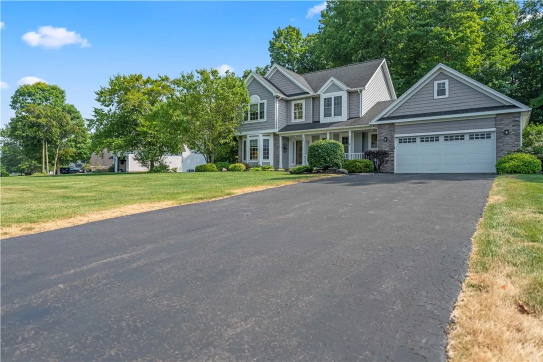 22 Jewelberry Dr, Penfield, New York 14580, Penfield, New York 14580, 3 Bedrooms Bedrooms, 9 Rooms Rooms,2 BathroomsBathrooms,Residential,For Sale,22 Jewelberry Dr, Penfield, New York 14580,R1622081