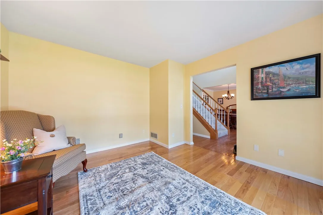 22 Jewelberry Dr, Penfield, New York 14580, Penfield, New York 14580, 3 Bedrooms Bedrooms, 9 Rooms Rooms,2 BathroomsBathrooms,Residential,For Sale,22 Jewelberry Dr, Penfield, New York 14580,R1622081