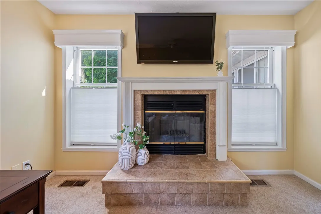 22 Jewelberry Dr, Penfield, New York 14580, Penfield, New York 14580, 3 Bedrooms Bedrooms, 9 Rooms Rooms,2 BathroomsBathrooms,Residential,For Sale,22 Jewelberry Dr, Penfield, New York 14580,R1622081