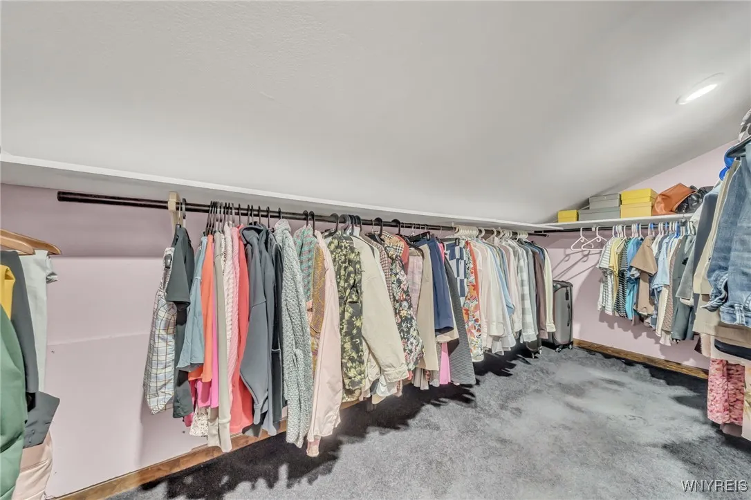 8325 Ziblut Court, Niagara, New York 14304, Niagara, New York 14304, 3 Bedrooms Bedrooms, 12 Rooms Rooms,3 BathroomsBathrooms,Residential,For Sale,8325 Ziblut Court, Niagara, New York 14304,B1622601