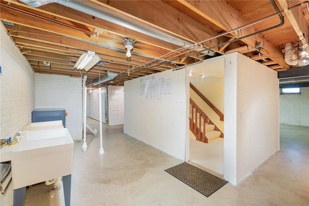 LOWER LEVEL