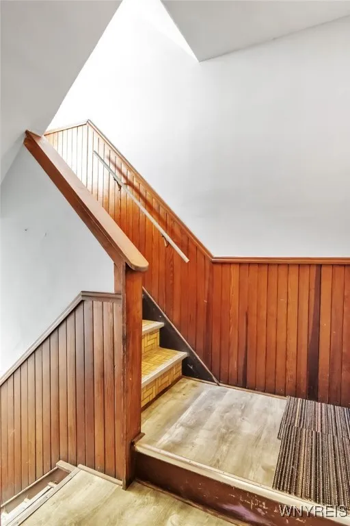 82 Rutland Street, Buffalo, New York 14220, Buffalo, New York 14220, 6 Bedrooms Bedrooms, ,2 BathroomsBathrooms,Residential,For Sale,82 Rutland Street, Buffalo, New York 14220,B1623015