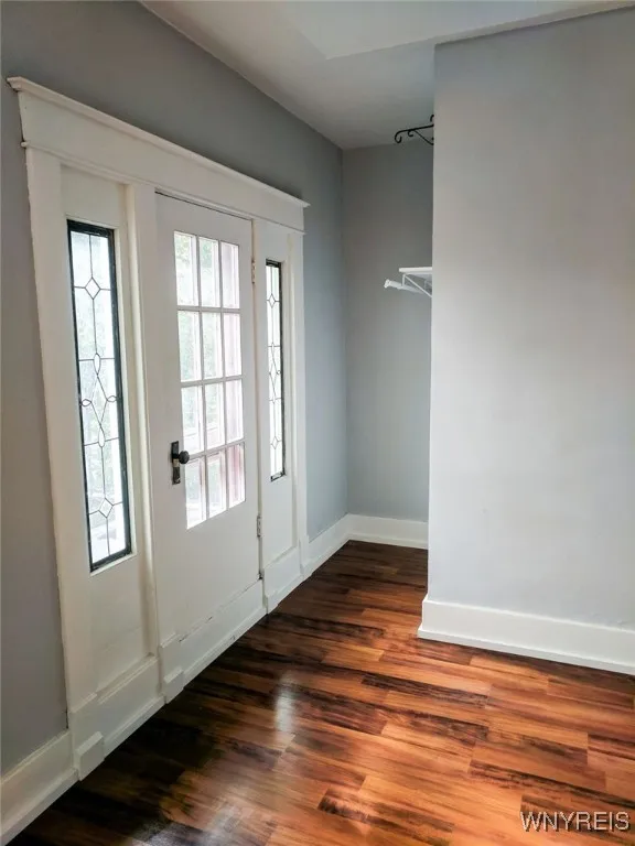 82 Rutland Street, Buffalo, New York 14220, Buffalo, New York 14220, 6 Bedrooms Bedrooms, ,2 BathroomsBathrooms,Residential,For Sale,82 Rutland Street, Buffalo, New York 14220,B1623015