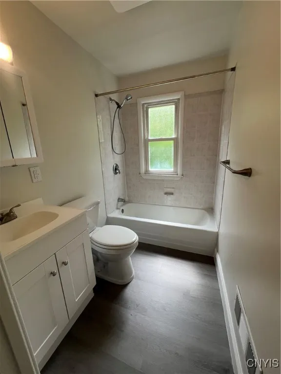 110 Alice Avenue, Geddes, New York 13209, Geddes, New York 13209, 2 Bedrooms Bedrooms, 5 Rooms Rooms,1 BathroomBathrooms,Residential Lease,Closed,110 Alice Avenue, Geddes, New York 13209,0,S1623281