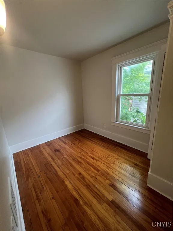 110 Alice Avenue, Geddes, New York 13209, Geddes, New York 13209, 2 Bedrooms Bedrooms, 5 Rooms Rooms,1 BathroomBathrooms,Residential Lease,Closed,110 Alice Avenue, Geddes, New York 13209,0,S1623281
