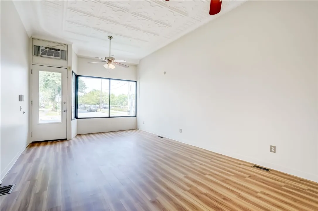 167 Atlantic Avenue, Rochester, New York 14607, Rochester, New York 14607, ,Commercial Lease,For Rent,167 Atlantic Avenue, Rochester, New York 14607,R1623224