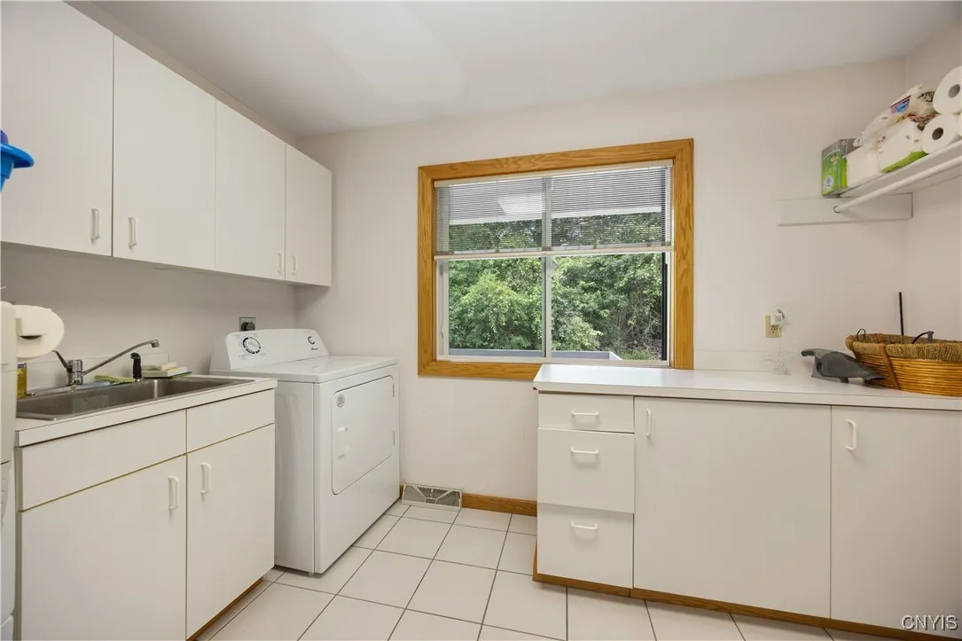Laundry Room 1st floor