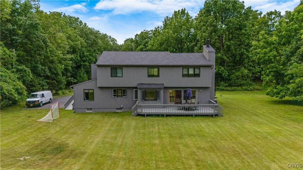6925 Woodchuck Hill Road, Dewitt, New York 13066, De Witt, New York 13066, 5 Bedrooms Bedrooms, 12 Rooms Rooms,3 BathroomsBathrooms,Residential,For Sale,6925 Woodchuck Hill Road, Dewitt, New York 13066,S1622476