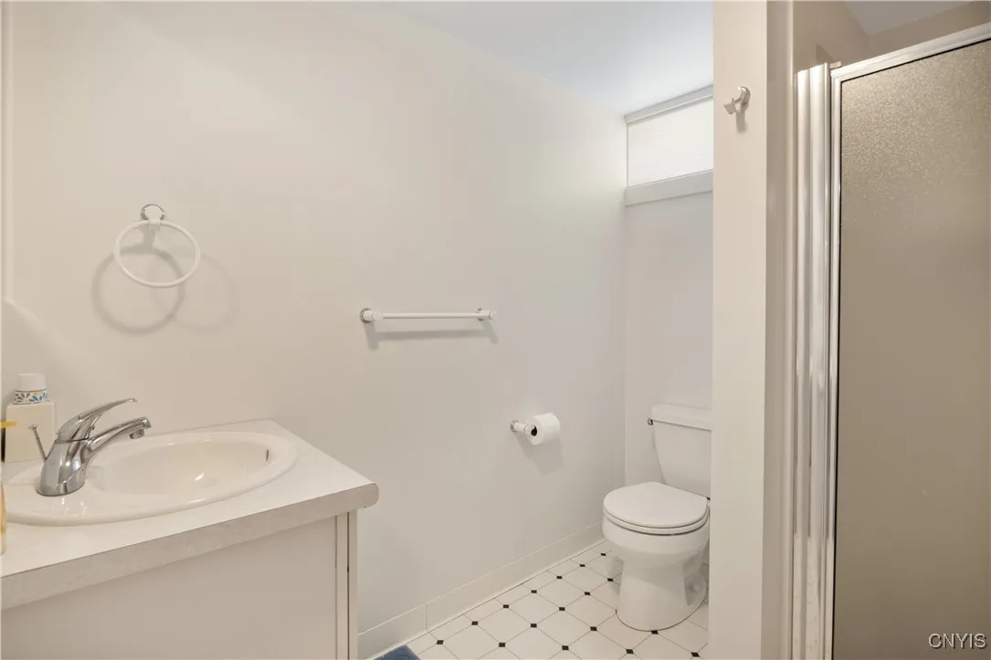 6925 Woodchuck Hill Road, Dewitt, New York 13066, De Witt, New York 13066, 5 Bedrooms Bedrooms, 12 Rooms Rooms,3 BathroomsBathrooms,Residential,For Sale,6925 Woodchuck Hill Road, Dewitt, New York 13066,S1622476
