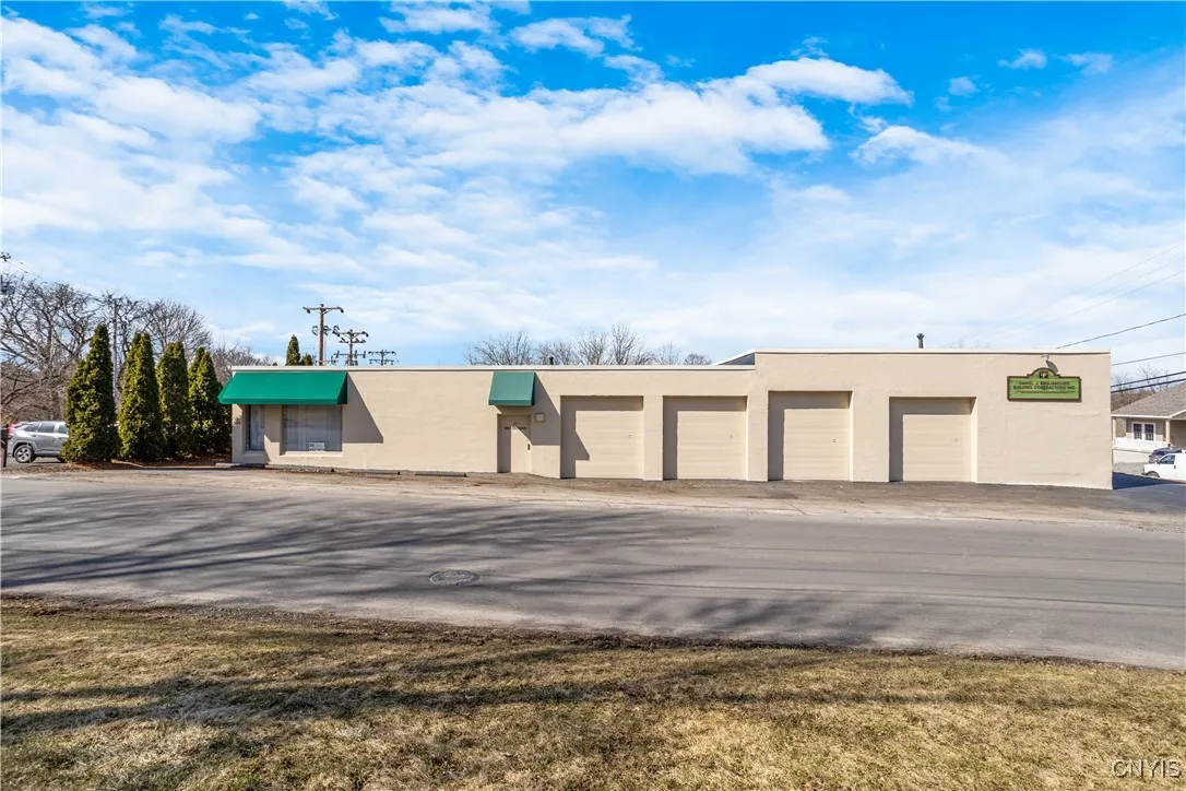 108 Clinton Street, Manlius, New York 13066, Manlius, New York 13066, ,Commercial Sale,For Sale,108 Clinton Street, Manlius, New York 13066,S1623157