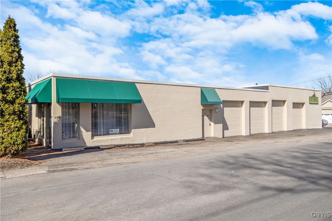 108 Clinton Street, Manlius, New York 13066, Manlius, New York 13066, ,Commercial Sale,For Sale,108 Clinton Street, Manlius, New York 13066,S1623157