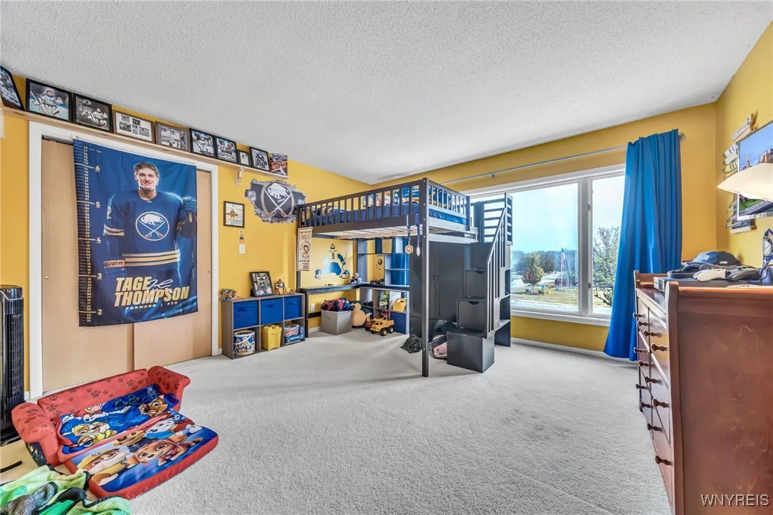 68 Rolling Woods Lane S, West Seneca, New York 142, West Seneca, New York 14224, 5 Bedrooms Bedrooms, 9 Rooms Rooms,2 BathroomsBathrooms,Residential,Closed,68 Rolling Woods Lane S, West Seneca, New York 142,0,B1623131