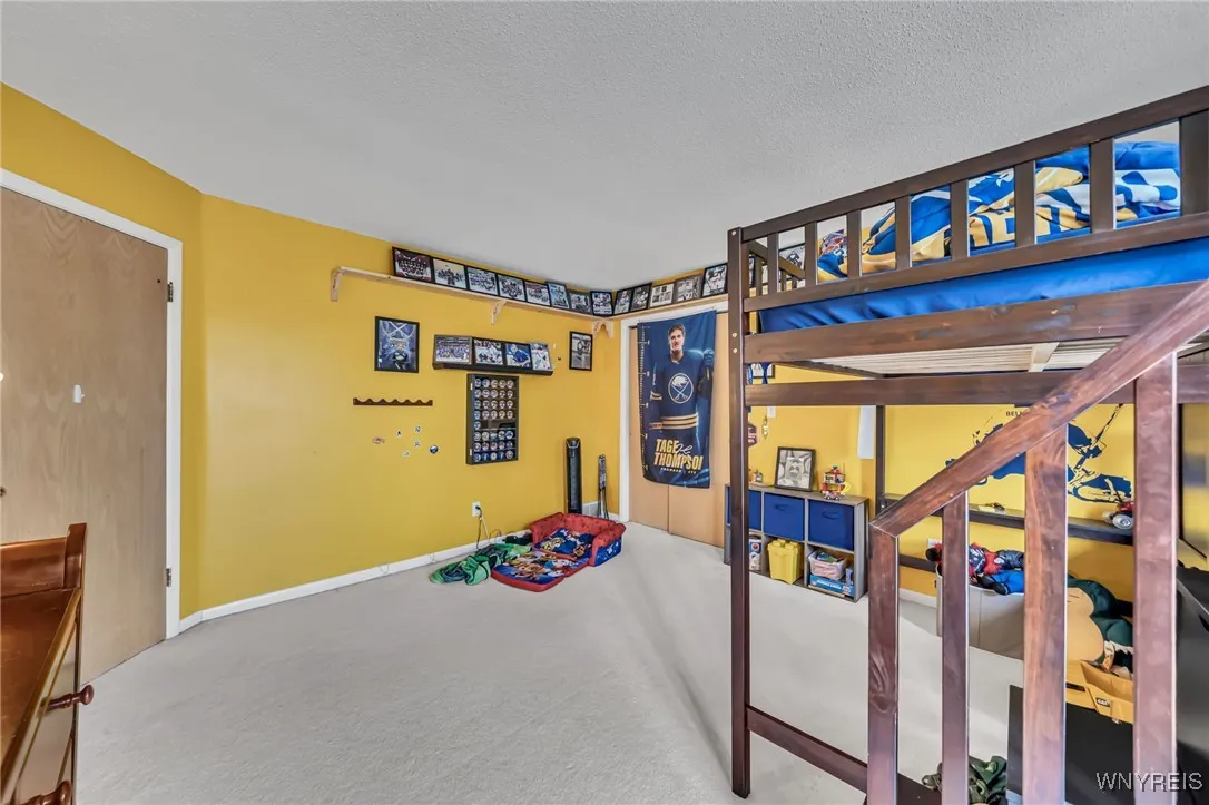 68 Rolling Woods Lane S, West Seneca, New York 142, West Seneca, New York 14224, 5 Bedrooms Bedrooms, 9 Rooms Rooms,2 BathroomsBathrooms,Residential,Closed,68 Rolling Woods Lane S, West Seneca, New York 142,0,B1623131