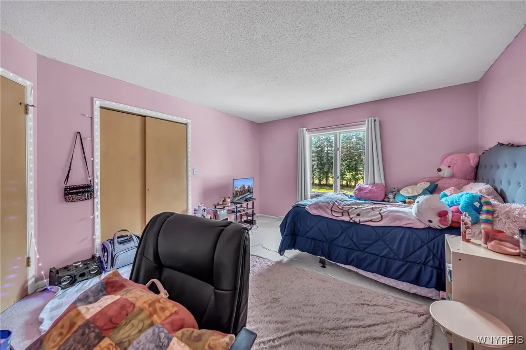 68 Rolling Woods Lane S, West Seneca, New York 142, West Seneca, New York 14224, 5 Bedrooms Bedrooms, 9 Rooms Rooms,2 BathroomsBathrooms,Residential,Closed,68 Rolling Woods Lane S, West Seneca, New York 142,0,B1623131