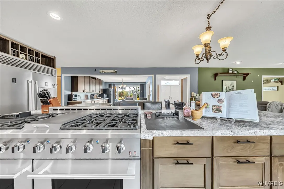 68 Rolling Woods Lane S, West Seneca, New York 142, West Seneca, New York 14224, 5 Bedrooms Bedrooms, 9 Rooms Rooms,2 BathroomsBathrooms,Residential,Closed,68 Rolling Woods Lane S, West Seneca, New York 142,0,B1623131