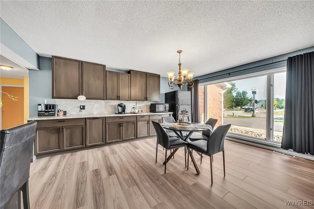 68 Rolling Woods Lane S, West Seneca, New York 142, West Seneca, New York 14224, 5 Bedrooms Bedrooms, 9 Rooms Rooms,2 BathroomsBathrooms,Residential,Closed,68 Rolling Woods Lane S, West Seneca, New York 142,0,B1623131