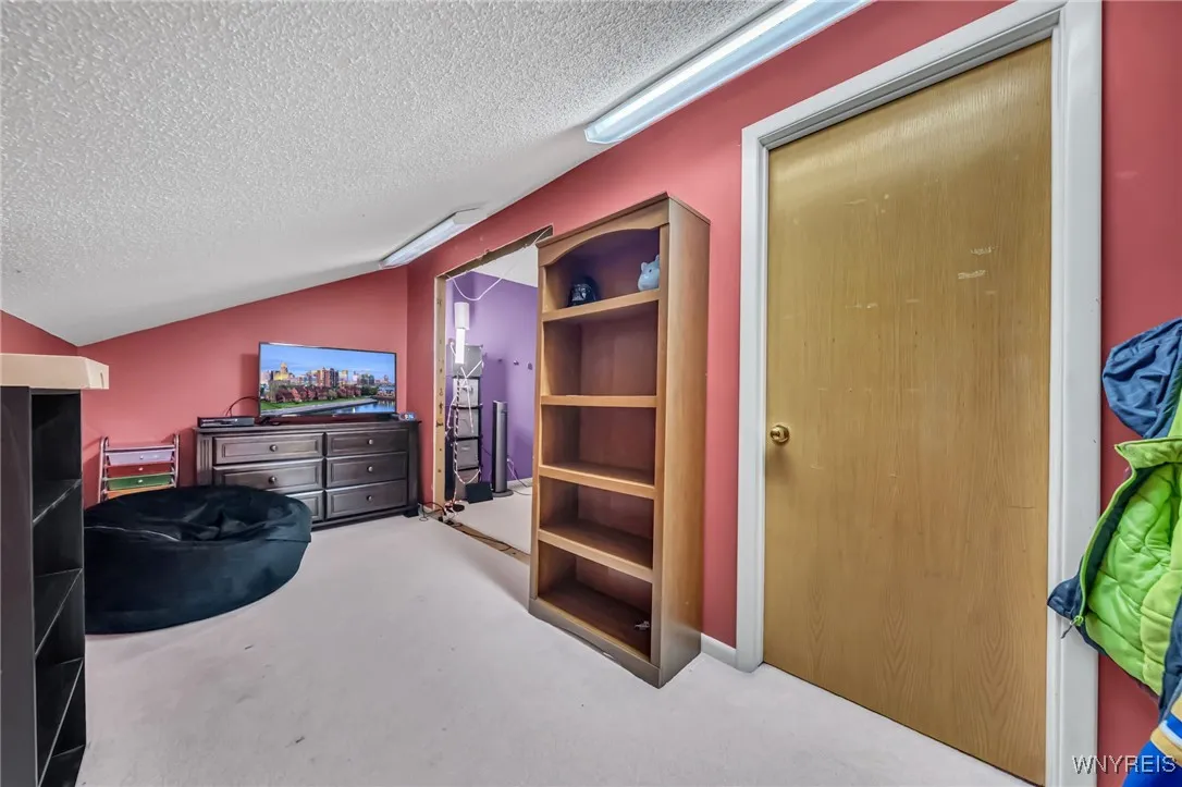 68 Rolling Woods Lane S, West Seneca, New York 142, West Seneca, New York 14224, 5 Bedrooms Bedrooms, 9 Rooms Rooms,2 BathroomsBathrooms,Residential,Closed,68 Rolling Woods Lane S, West Seneca, New York 142,0,B1623131