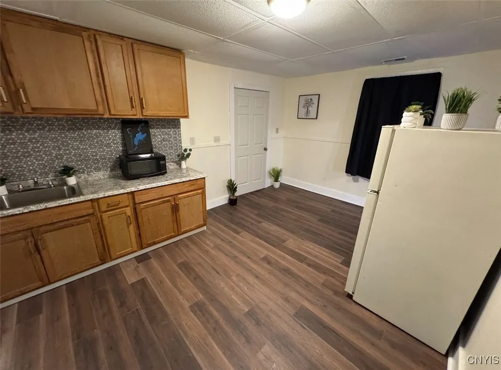 1639 North Salina Street, Syracuse, New York 13208, Syracuse, New York 13208, 4 Bedrooms Bedrooms, ,Multi Family,For Sale,1639 North Salina Street, Syracuse, New York 13208,0,S1623289