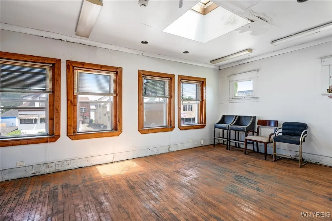 2960 Bailey Avenue, Buffalo, New York 14215, Buffalo, New York 14215, 3 Bedrooms Bedrooms, ,1 BathroomBathrooms,Residential,For Sale,2960 Bailey Avenue, Buffalo, New York 14215,B1622605