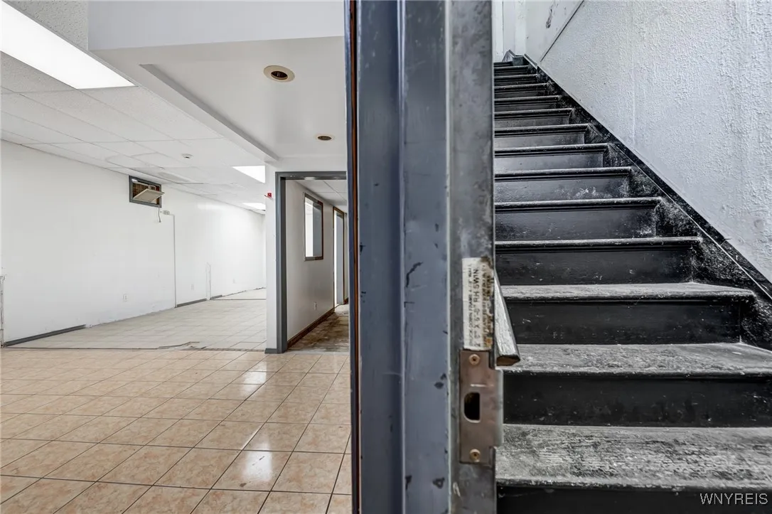 2960 Bailey Avenue, Buffalo, New York 14215, Buffalo, New York 14215, 3 Bedrooms Bedrooms, ,1 BathroomBathrooms,Residential,For Sale,2960 Bailey Avenue, Buffalo, New York 14215,B1622605