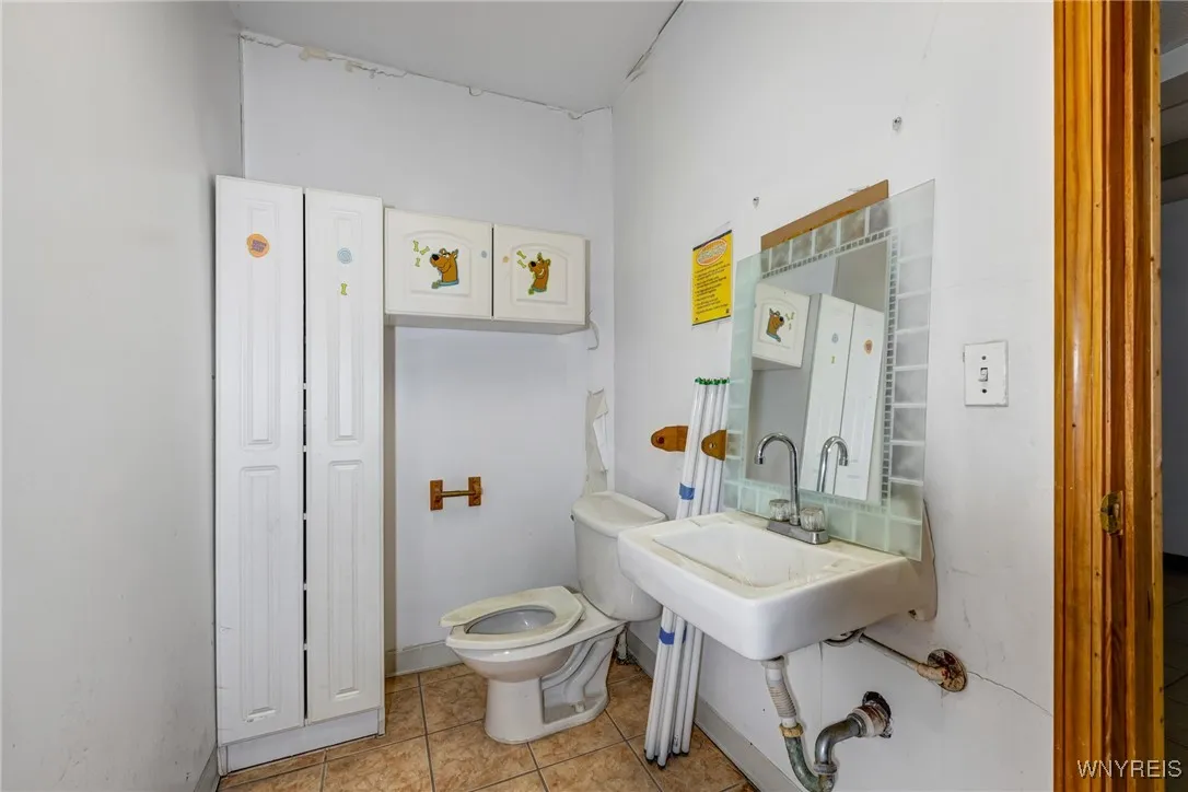 2960 Bailey Avenue, Buffalo, New York 14215, Buffalo, New York 14215, 3 Bedrooms Bedrooms, ,1 BathroomBathrooms,Residential,For Sale,2960 Bailey Avenue, Buffalo, New York 14215,B1622605