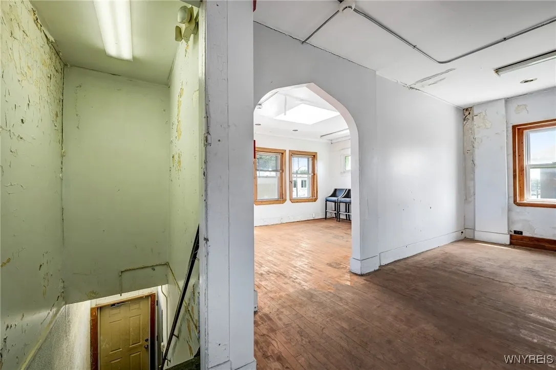 2960 Bailey Avenue, Buffalo, New York 14215, Buffalo, New York 14215, 3 Bedrooms Bedrooms, ,1 BathroomBathrooms,Residential,For Sale,2960 Bailey Avenue, Buffalo, New York 14215,B1622605