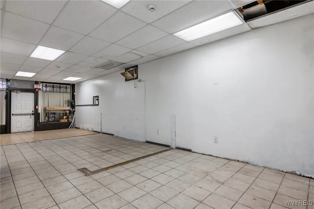 2960 Bailey Avenue, Buffalo, New York 14215, Buffalo, New York 14215, 3 Bedrooms Bedrooms, ,1 BathroomBathrooms,Residential,For Sale,2960 Bailey Avenue, Buffalo, New York 14215,B1622605