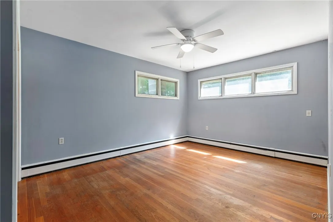 4532 Brickyard Falls Road, Manlius, New York 13104, Manlius, New York 13104, 3 Bedrooms Bedrooms, 5 Rooms Rooms,1 BathroomBathrooms,Residential,For Sale,4532 Brickyard Falls Road, Manlius, New York 13104,S1622421