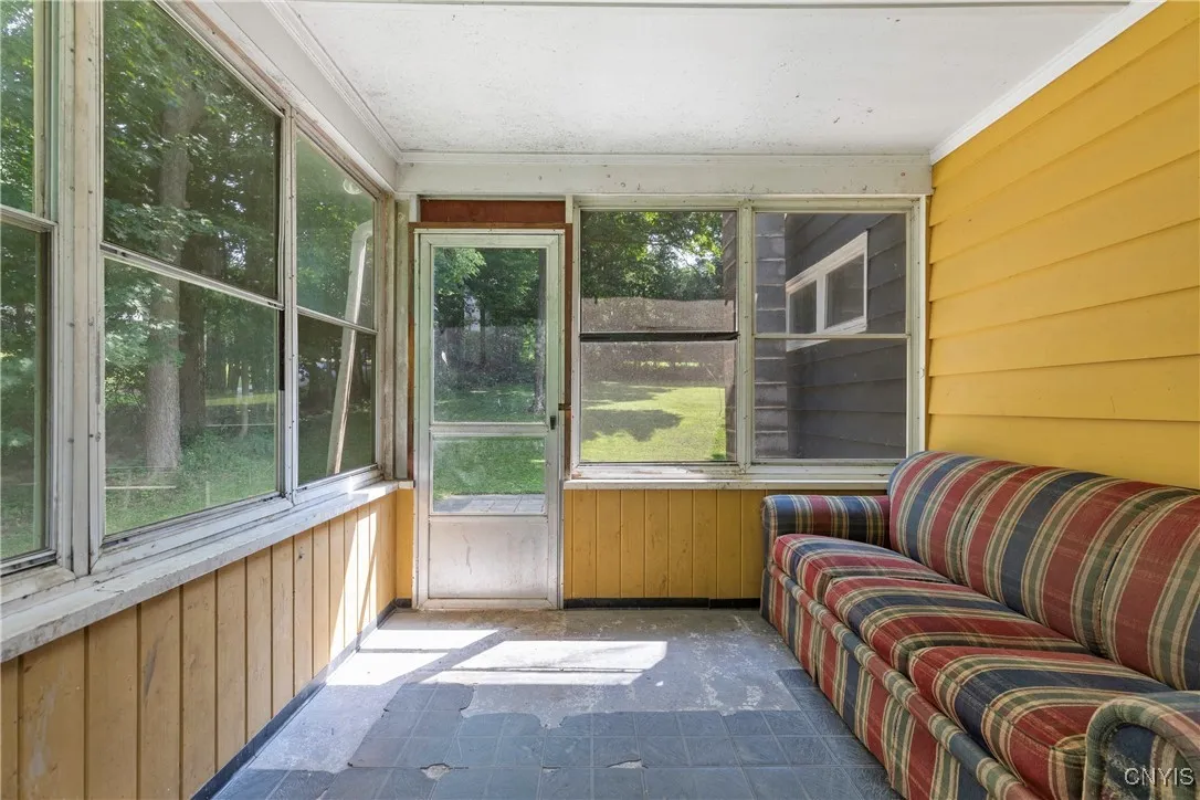 4532 Brickyard Falls Road, Manlius, New York 13104, Manlius, New York 13104, 3 Bedrooms Bedrooms, 5 Rooms Rooms,1 BathroomBathrooms,Residential,For Sale,4532 Brickyard Falls Road, Manlius, New York 13104,S1622421