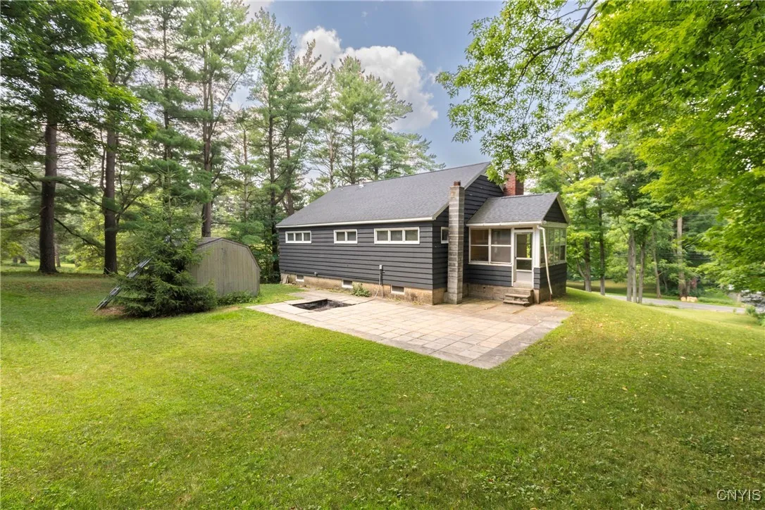 4532 Brickyard Falls Road, Manlius, New York 13104, Manlius, New York 13104, 3 Bedrooms Bedrooms, 5 Rooms Rooms,1 BathroomBathrooms,Residential,For Sale,4532 Brickyard Falls Road, Manlius, New York 13104,S1622421
