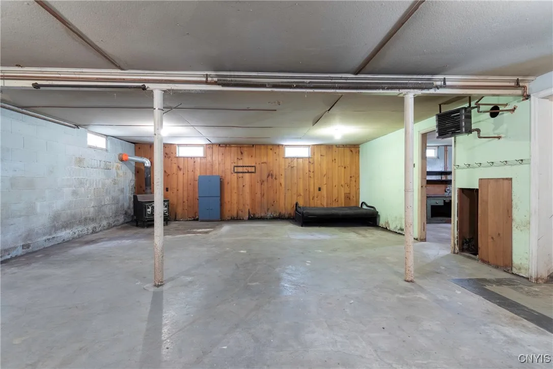 4532 Brickyard Falls Road, Manlius, New York 13104, Manlius, New York 13104, 3 Bedrooms Bedrooms, 5 Rooms Rooms,1 BathroomBathrooms,Residential,For Sale,4532 Brickyard Falls Road, Manlius, New York 13104,S1622421