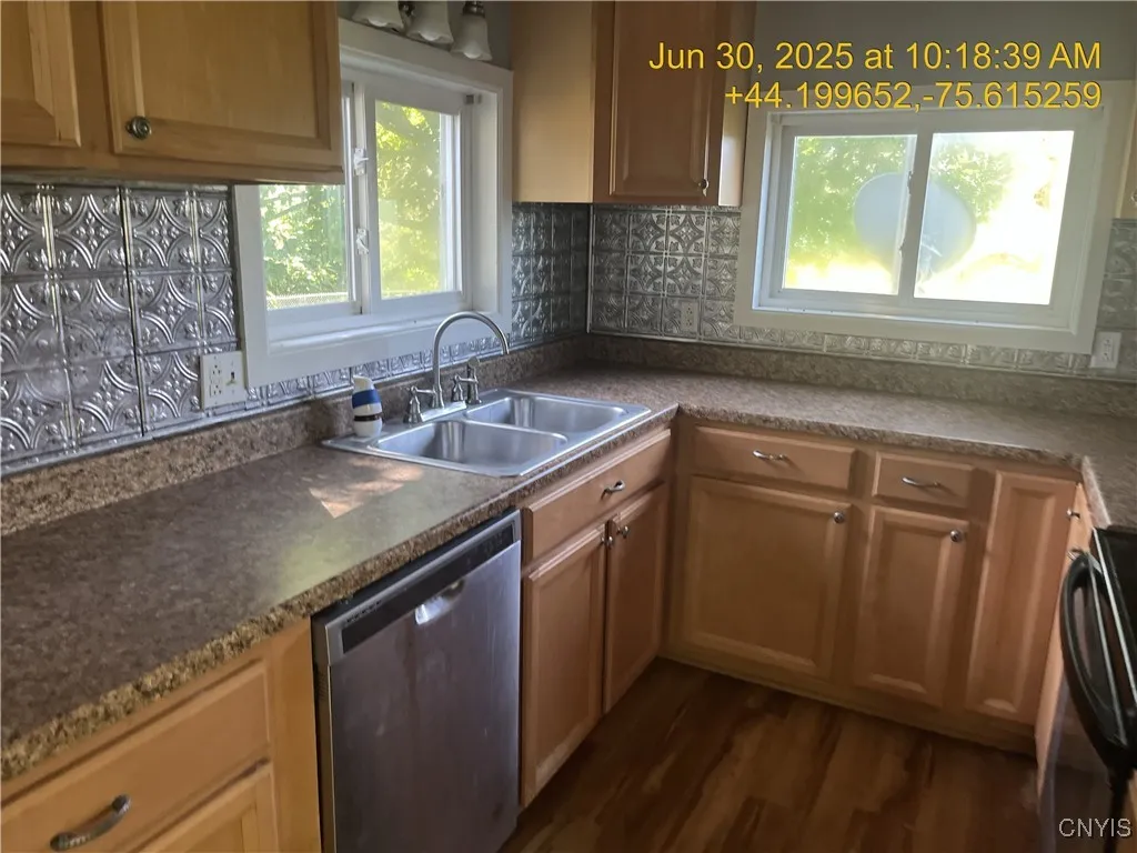 2 Main Street, Antwerp, New York 13608, Antwerp, New York 13608, 4 Bedrooms Bedrooms, 10 Rooms Rooms,2 BathroomsBathrooms,Residential,For Sale,2 Main Street, Antwerp, New York 13608,S1623085