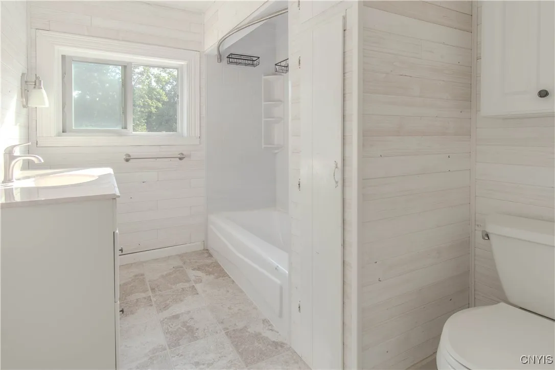 363 Brainard Street, Watertown City, New York 1360, Watertown City, New York 13601, 3 Bedrooms Bedrooms, 8 Rooms Rooms,2 BathroomsBathrooms,Residential,For Sale,363 Brainard Street, Watertown City, New York 1360,S1622907