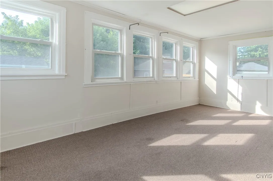 363 Brainard Street, Watertown City, New York 1360, Watertown City, New York 13601, 3 Bedrooms Bedrooms, 8 Rooms Rooms,2 BathroomsBathrooms,Residential,For Sale,363 Brainard Street, Watertown City, New York 1360,S1622907
