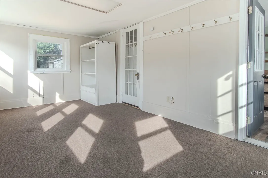 363 Brainard Street, Watertown City, New York 1360, Watertown City, New York 13601, 3 Bedrooms Bedrooms, 8 Rooms Rooms,2 BathroomsBathrooms,Residential,For Sale,363 Brainard Street, Watertown City, New York 1360,S1622907