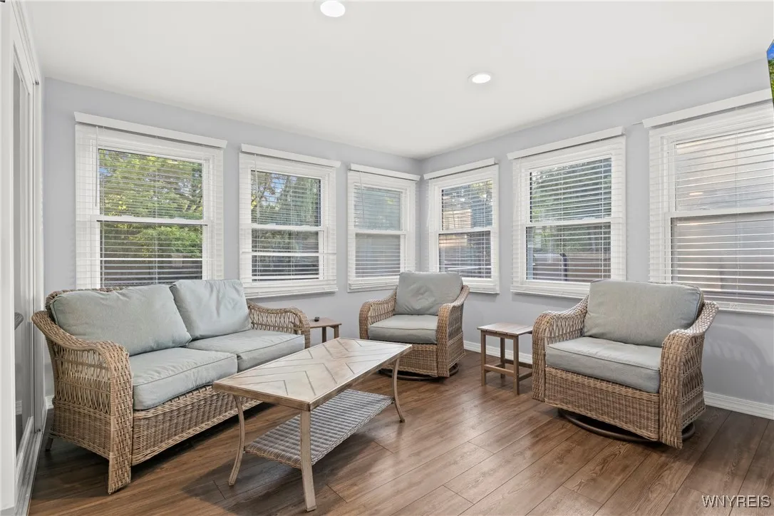 Cozy Sunroom off of Kitchen
