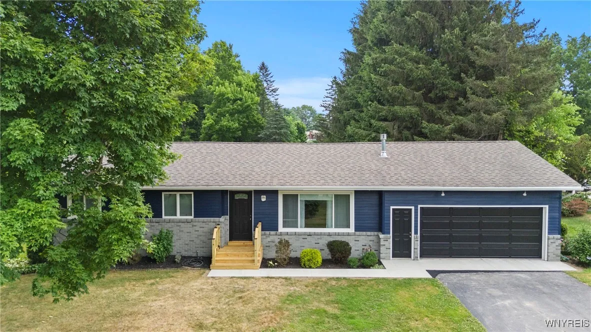 893 Townline Road, Marilla, New York 14059, Marilla, New York 14059, 3 Bedrooms Bedrooms, 8 Rooms Rooms,1 BathroomBathrooms,Residential,For Sale,893 Townline Road, Marilla, New York 14059,B1623236