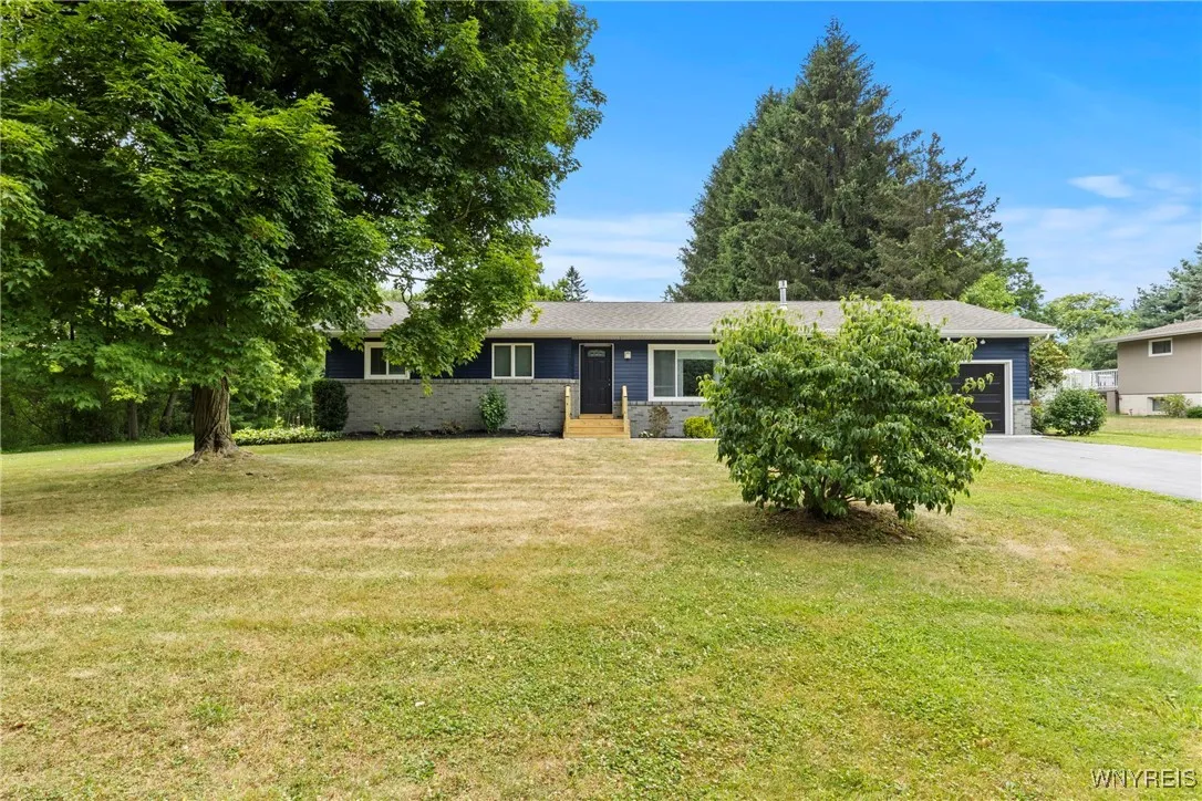 893 Townline Road, Marilla, New York 14059, Marilla, New York 14059, 3 Bedrooms Bedrooms, 8 Rooms Rooms,1 BathroomBathrooms,Residential,For Sale,893 Townline Road, Marilla, New York 14059,B1623236