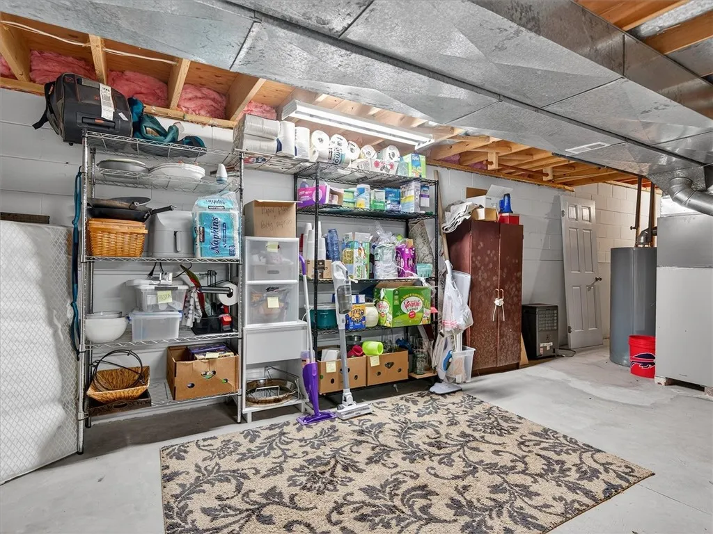 14 Sand Pebble Drive, Chili, New York 14624, Chili, New York 14624, 3 Bedrooms Bedrooms, 6 Rooms Rooms,2 BathroomsBathrooms,Residential,For Sale,14 Sand Pebble Drive, Chili, New York 14624,R1623275