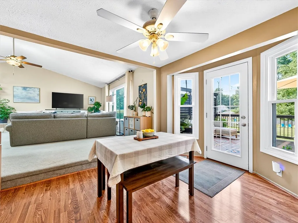 14 Sand Pebble Drive, Chili, New York 14624, Chili, New York 14624, 3 Bedrooms Bedrooms, 6 Rooms Rooms,2 BathroomsBathrooms,Residential,For Sale,14 Sand Pebble Drive, Chili, New York 14624,R1623275