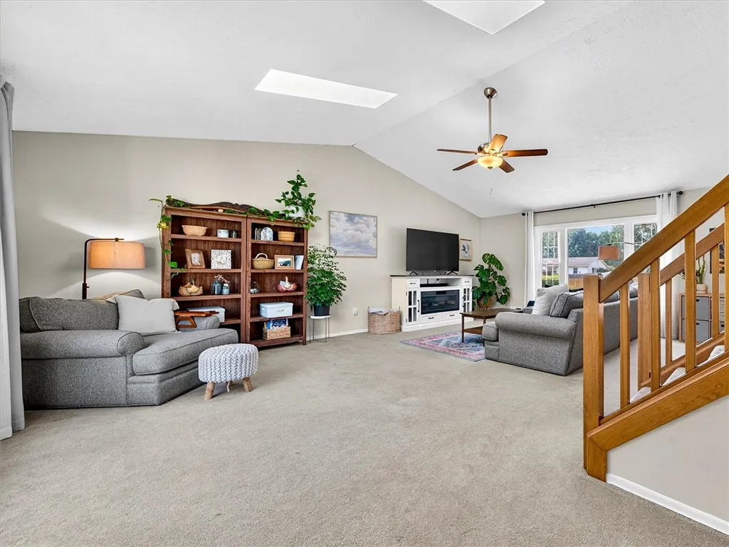 14 Sand Pebble Drive, Chili, New York 14624, Chili, New York 14624, 3 Bedrooms Bedrooms, 6 Rooms Rooms,2 BathroomsBathrooms,Residential,For Sale,14 Sand Pebble Drive, Chili, New York 14624,R1623275
